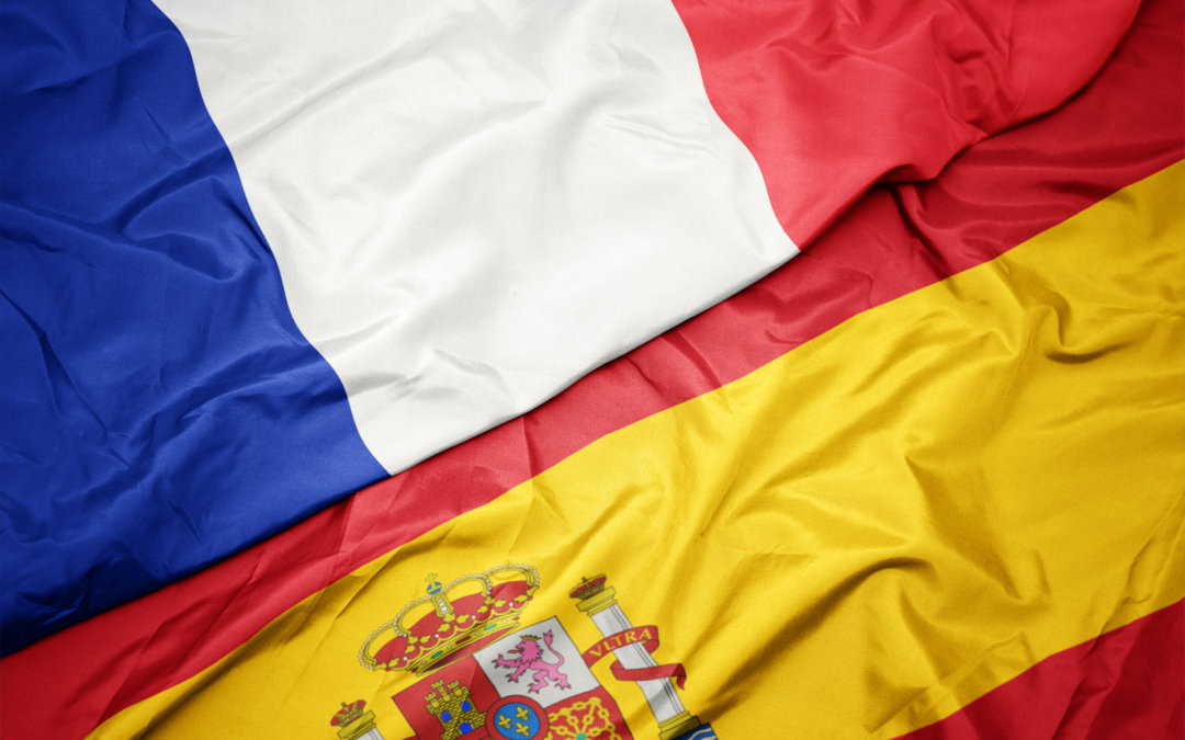 Flaggen: französisch & spanisch